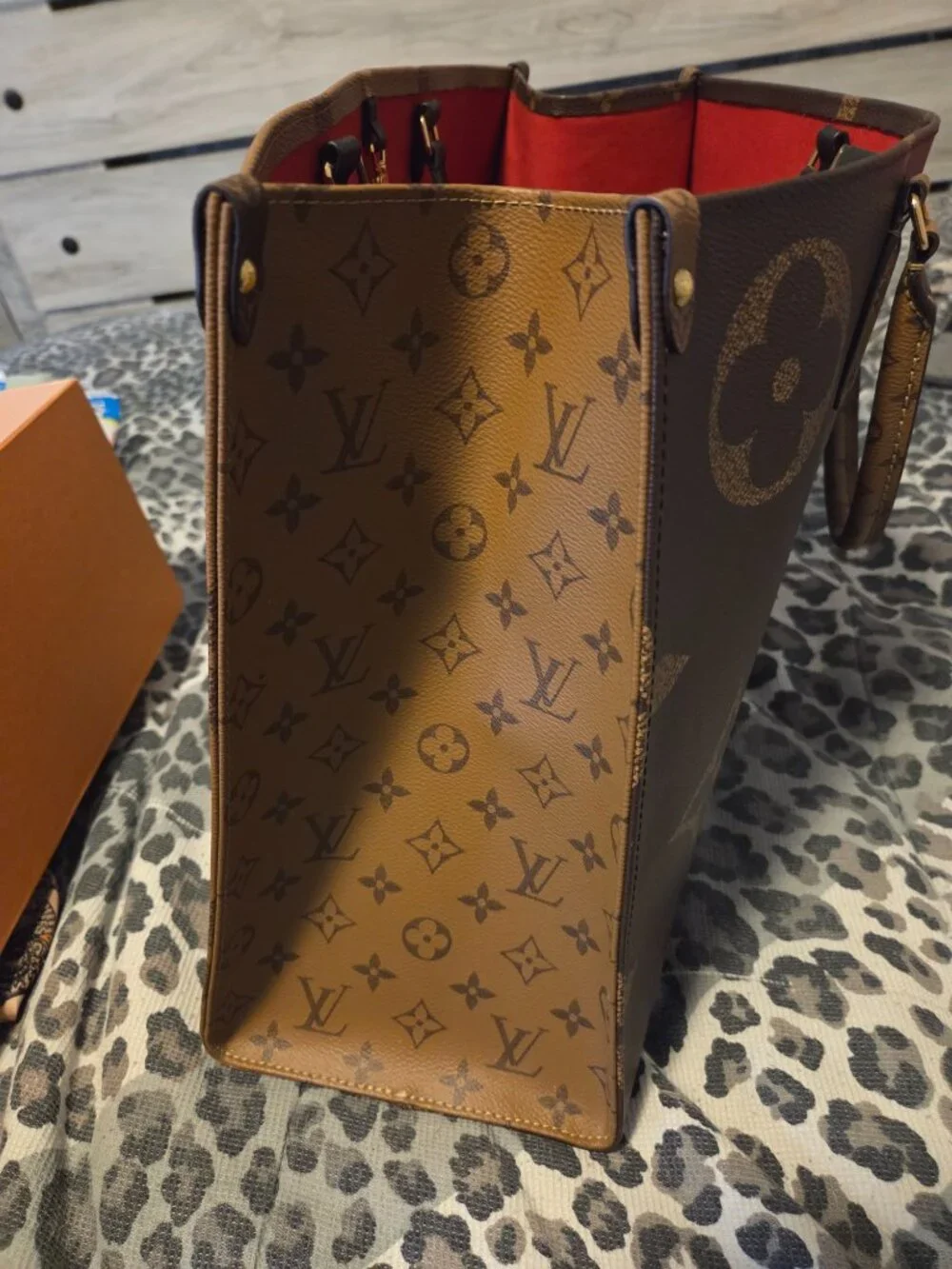 Louis Vuitton On The Go GM
